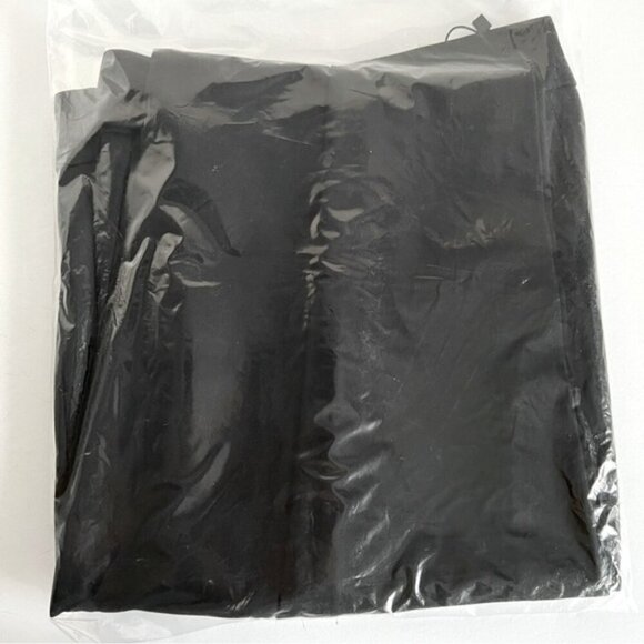 Zara, Women's Flared Pants with Slits - Black. Size: XS (US). NWT. (449) - Picture 3 of 7